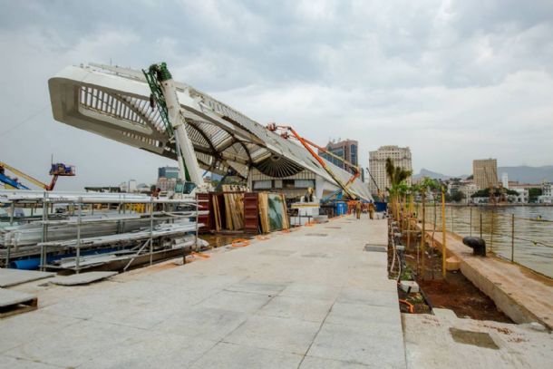 Balanço estrutural sobre a orla